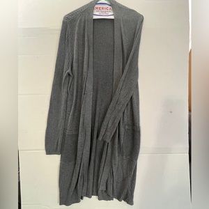 Sz L EUC Inc. Gray Sweater- great for your office